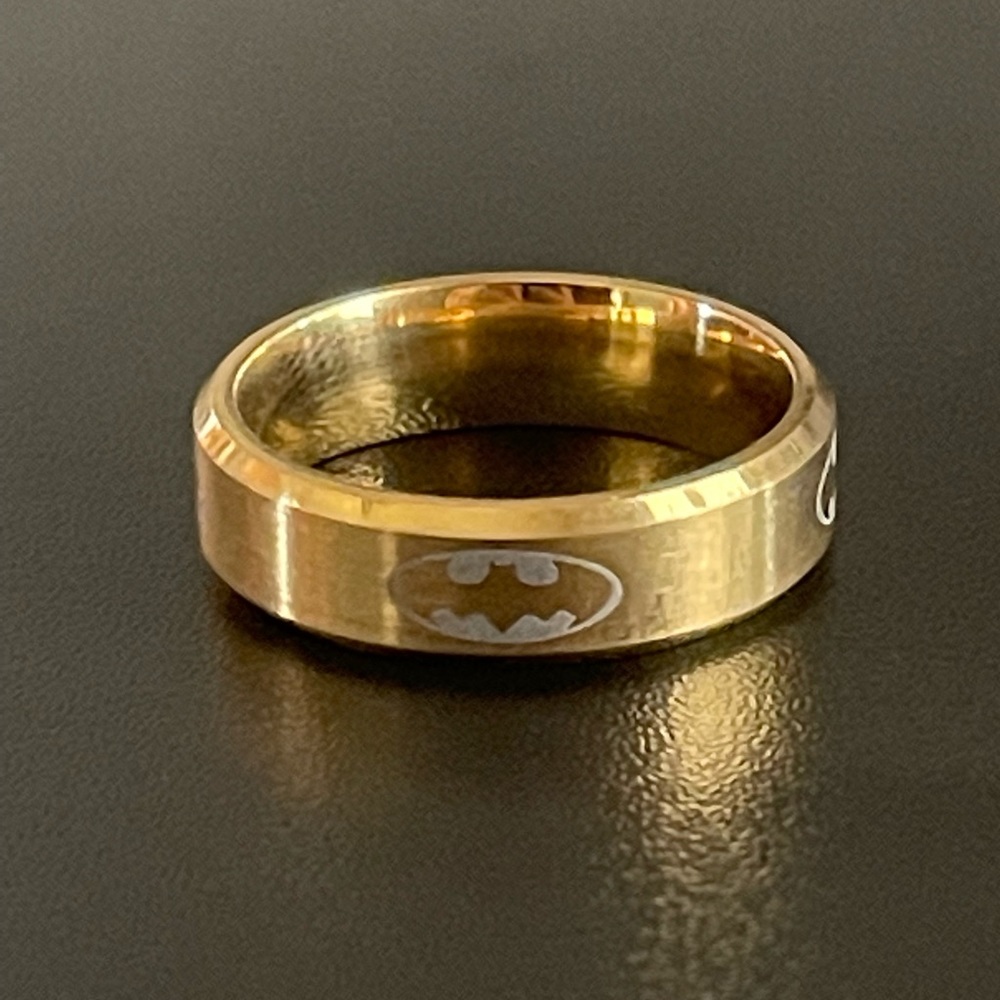 6mm gold Batman ring